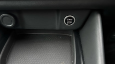 Nissan Qashqai 1.3 DiG-T MH N-Connecta 5dr Petrol Hatchback